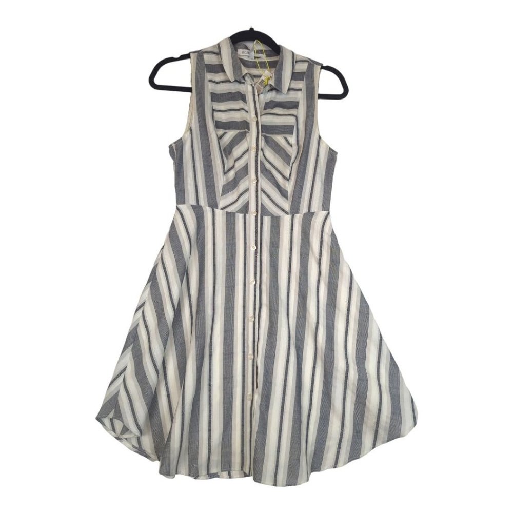 BCBGeneration NWT Grey & White Dress‎ Size 2